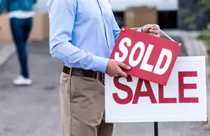Real Estate Agent